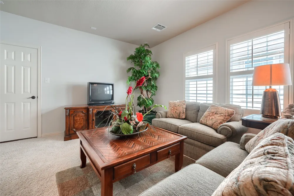 11317 Dujon Lane Dallas, TX 75218