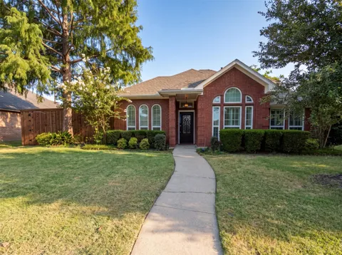 1416 Willow Wood Drive