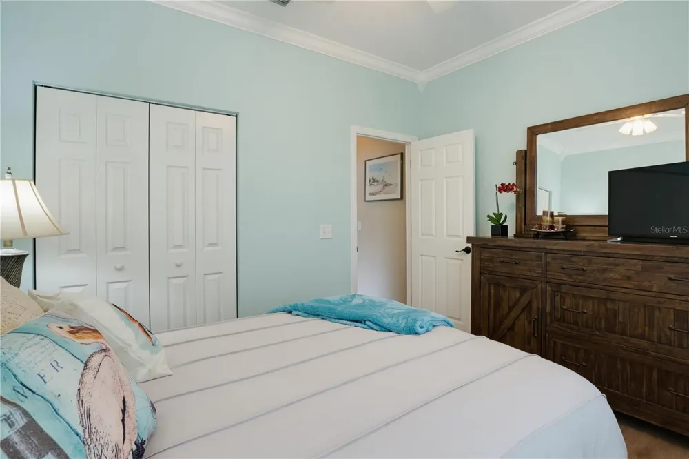 7155 SPIKERUSH COURT Bradenton, FL 34202