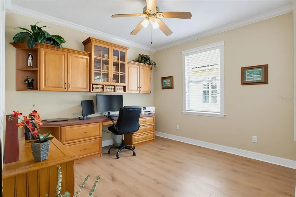 7155 SPIKERUSH COURT Bradenton, FL 34202