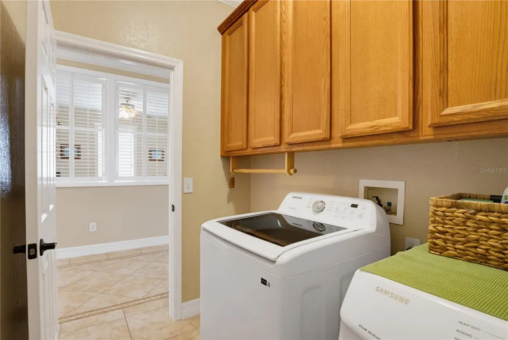 7155 SPIKERUSH COURT Bradenton, FL 34202