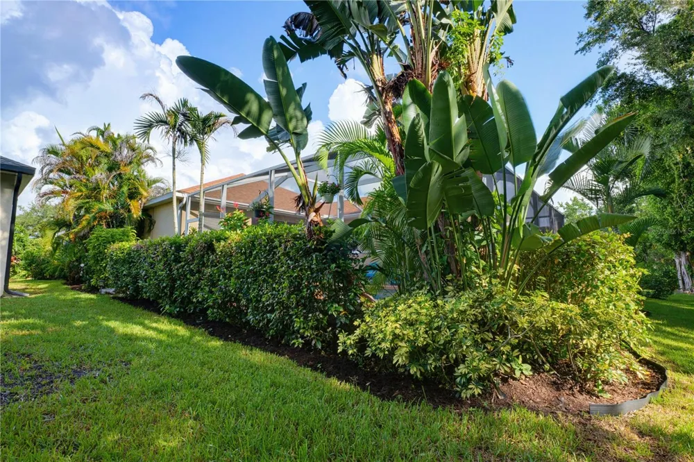7155 SPIKERUSH COURT Bradenton, FL 34202