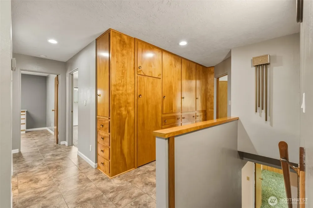 135 Victoria Street Longview, WA 98632