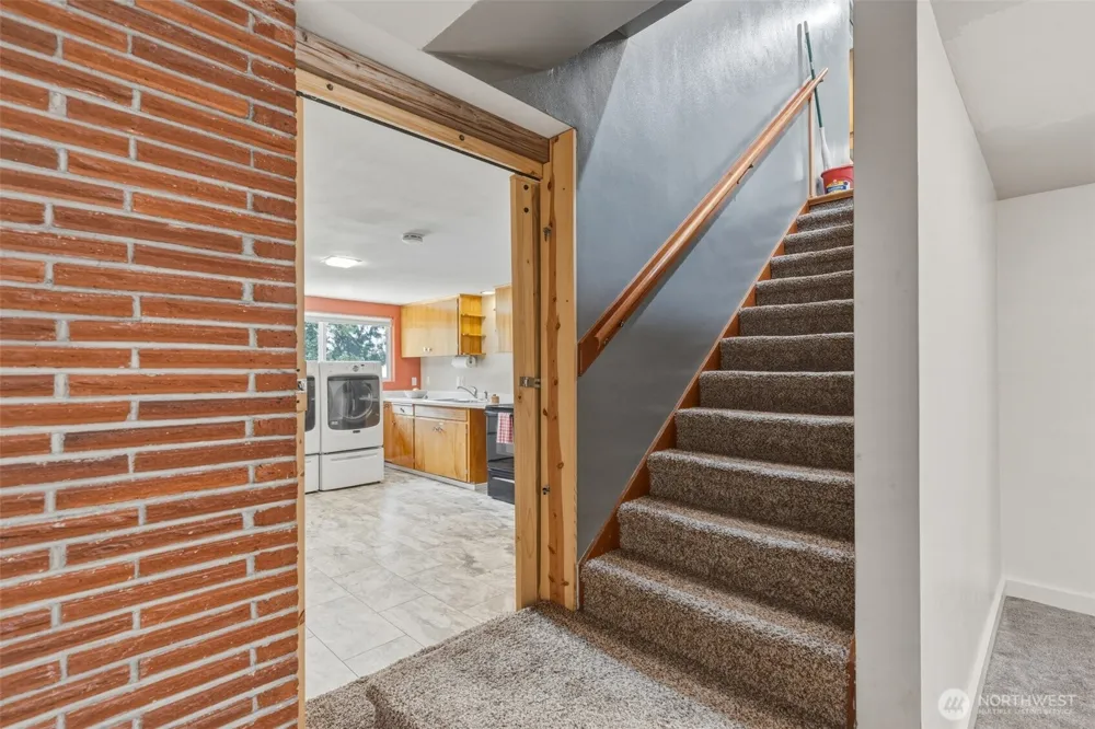 135 Victoria Street Longview, WA 98632
