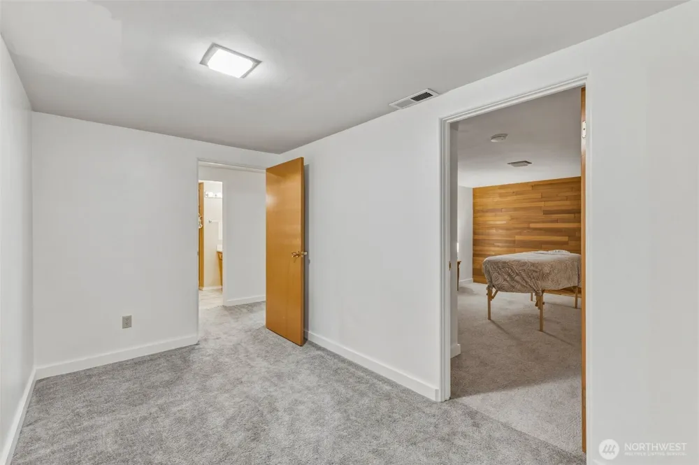 135 Victoria Street Longview, WA 98632
