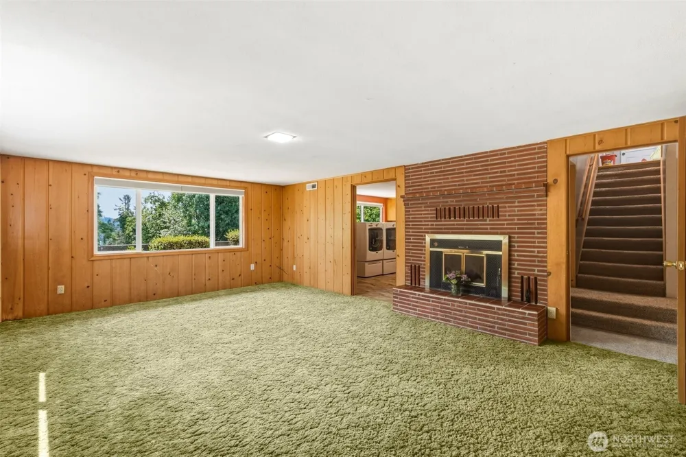 135 Victoria Street Longview, WA 98632
