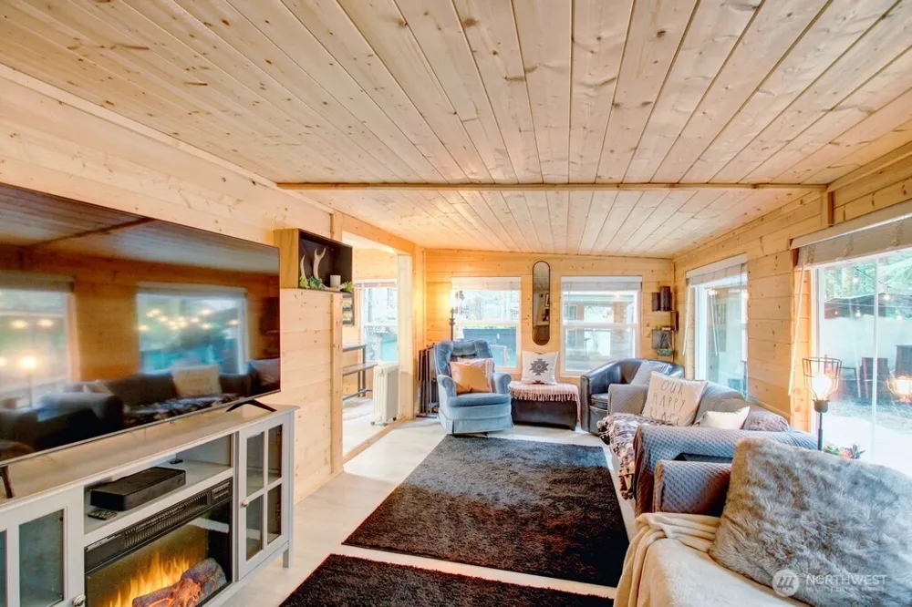 140 6 Chanterelle Drive Deming, WA 98244