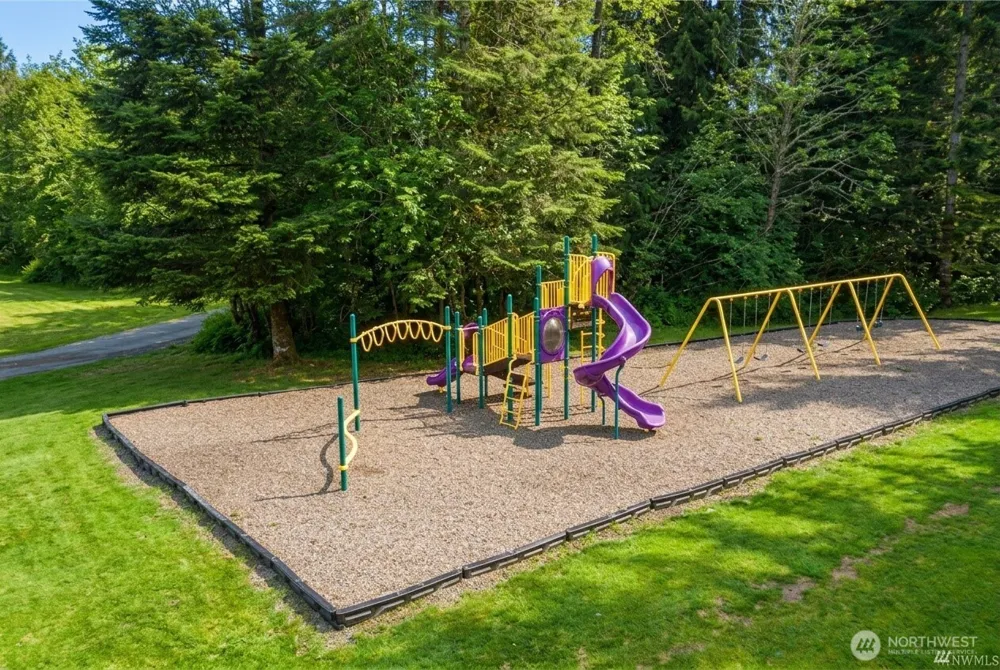 140 6 Chanterelle Drive Deming, WA 98244