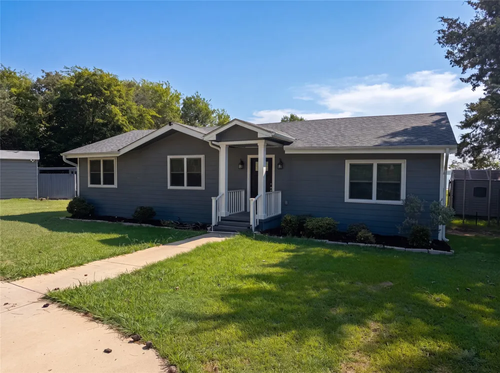 400 Causeway View Seven Points, TX 75143