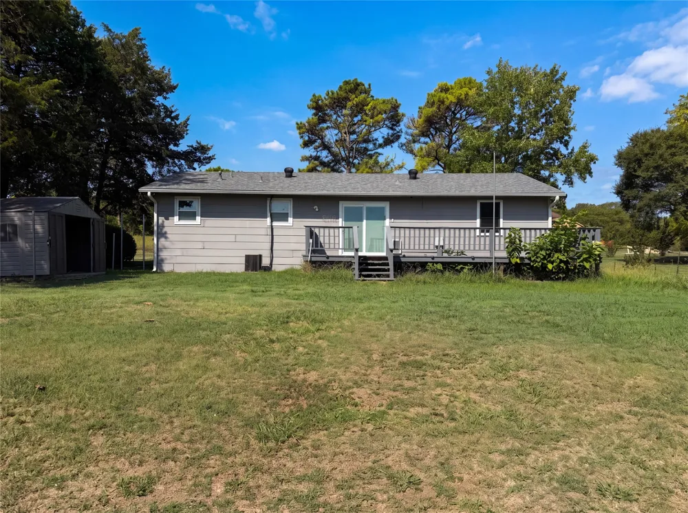 400 Causeway View Seven Points, TX 75143