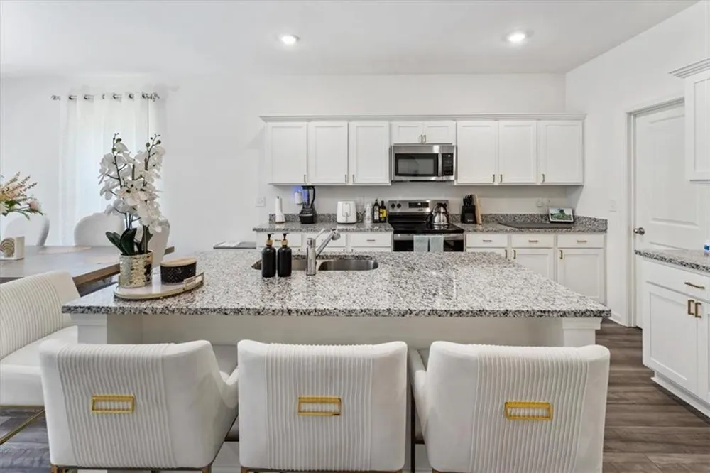 2359 Argento Circle Dacula, GA 30019