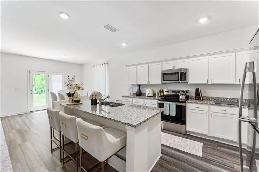2359 Argento Circle Dacula, GA 30019