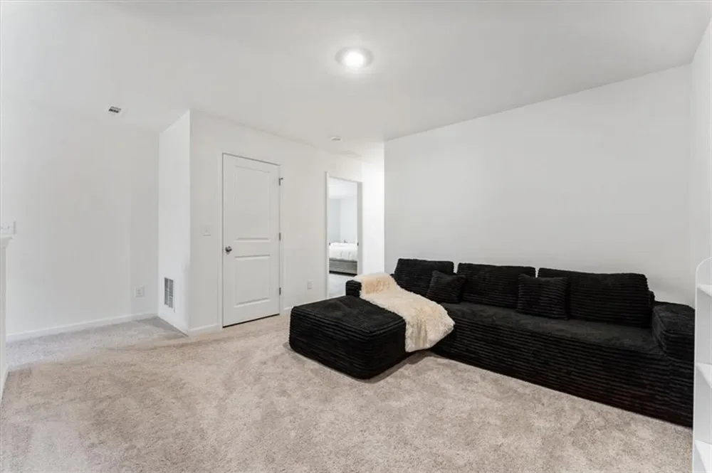 2359 Argento Circle Dacula, GA 30019