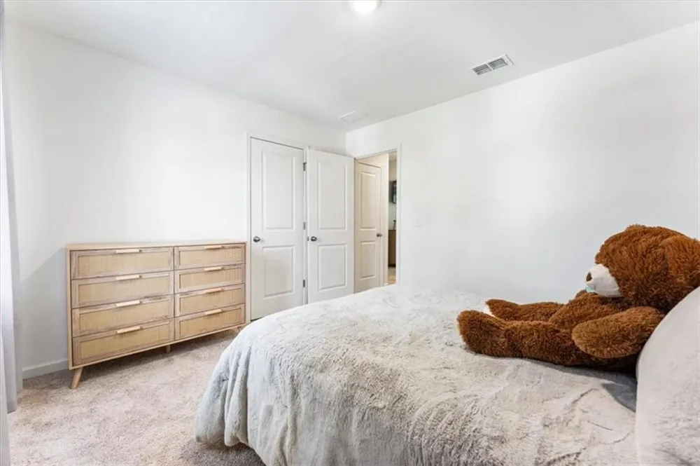 2359 Argento Circle Dacula, GA 30019