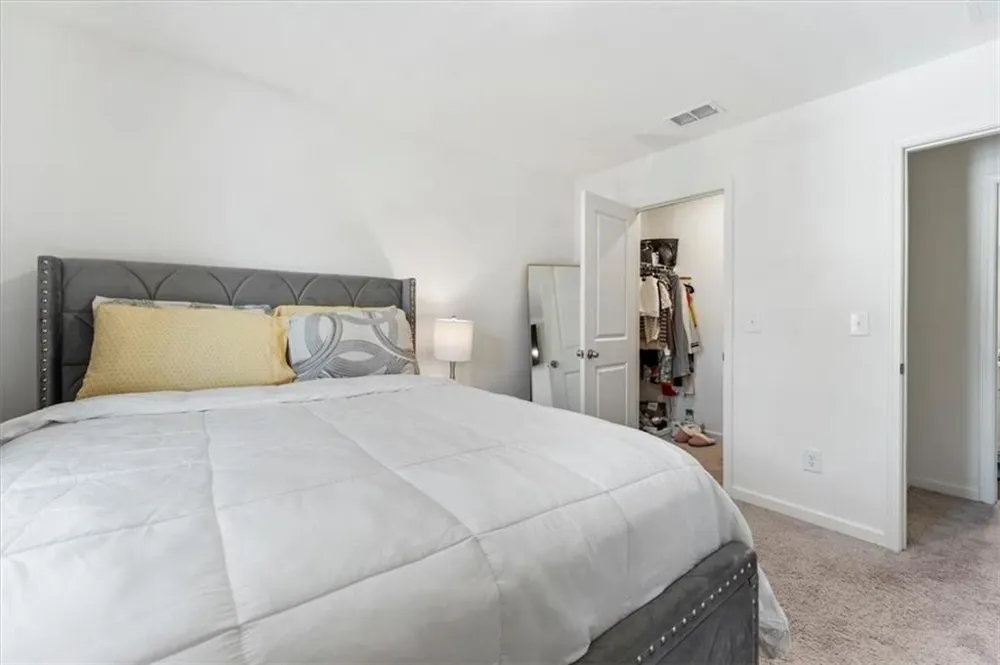 2359 Argento Circle Dacula, GA 30019