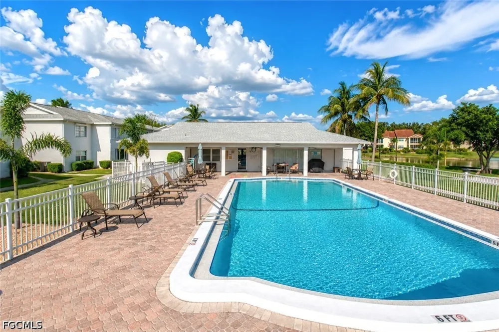 Brantley Road #I7 Fort Myers, FL 33907