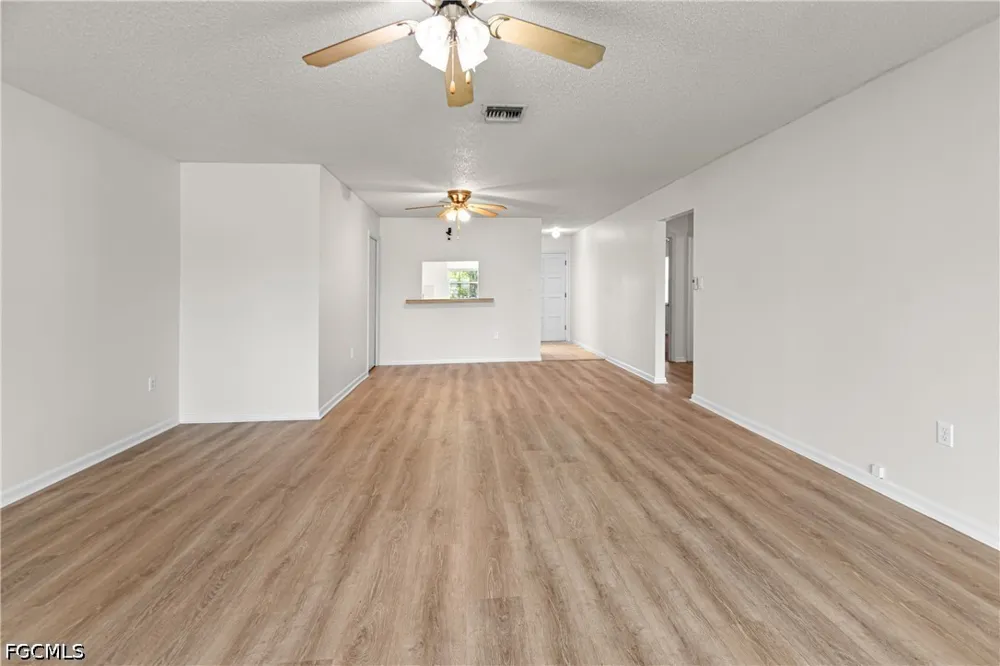 Brantley Road #I7 Fort Myers, FL 33907
