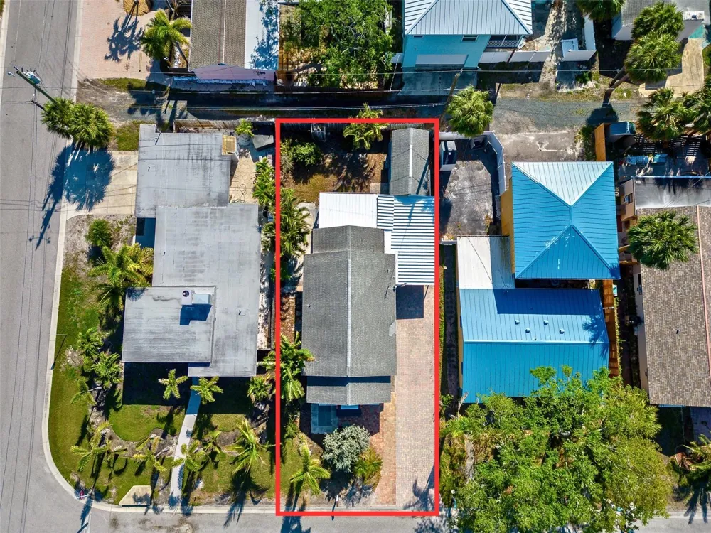 3108 DUPONT STREET S Gulfport, FL 33707
