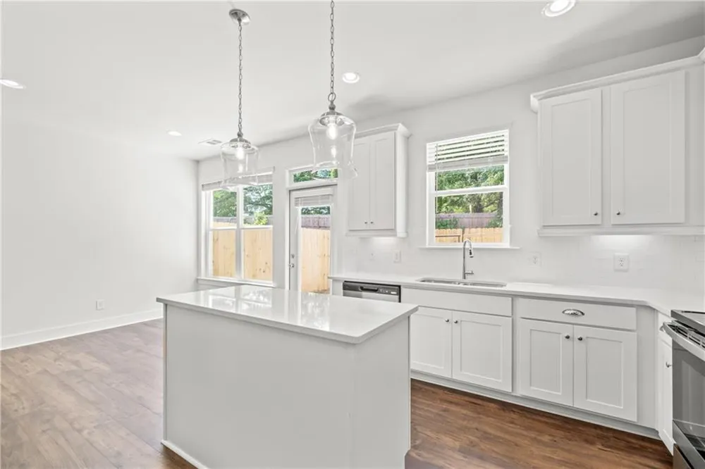 161 Auburn Valley Way Auburn, GA 30011