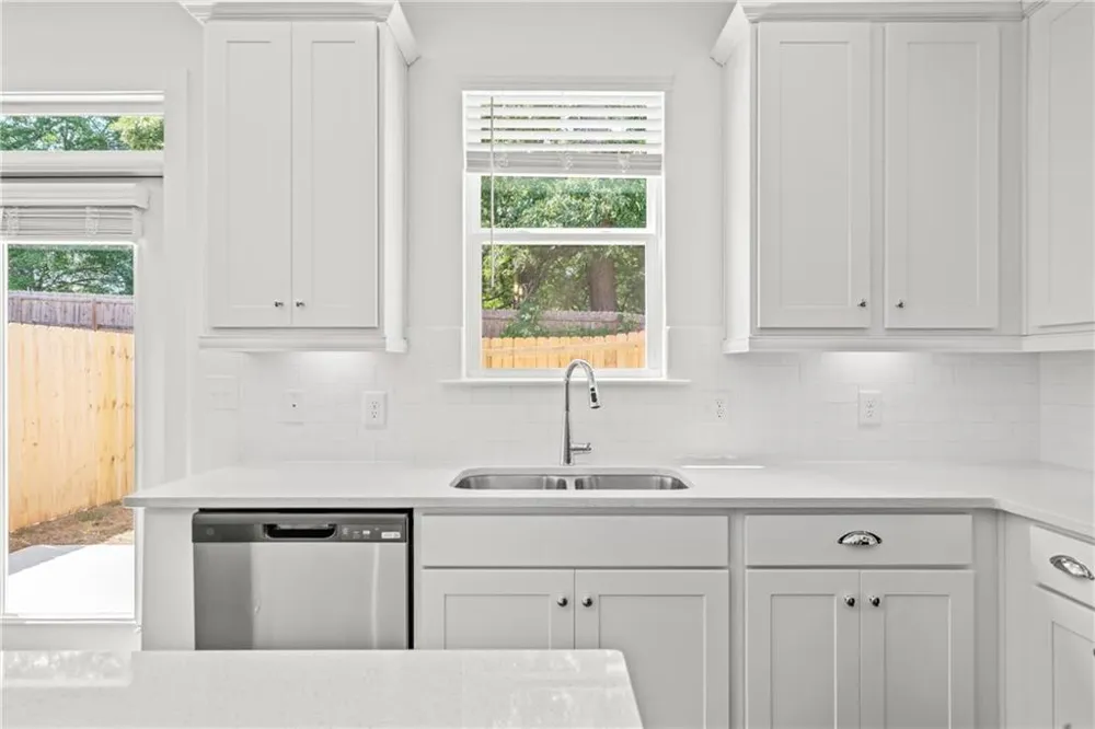 161 Auburn Valley Way Auburn, GA 30011
