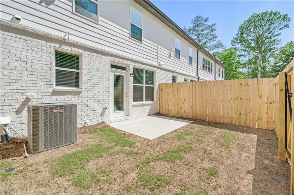 161 Auburn Valley Way Auburn, GA 30011