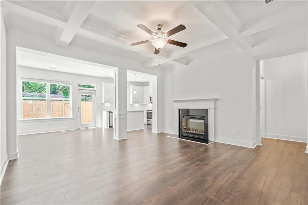 161 Auburn Valley Way Auburn, GA 30011