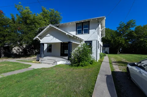 1702 Ethel Avenue