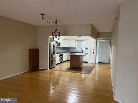 6252 MAIN STREET #6252