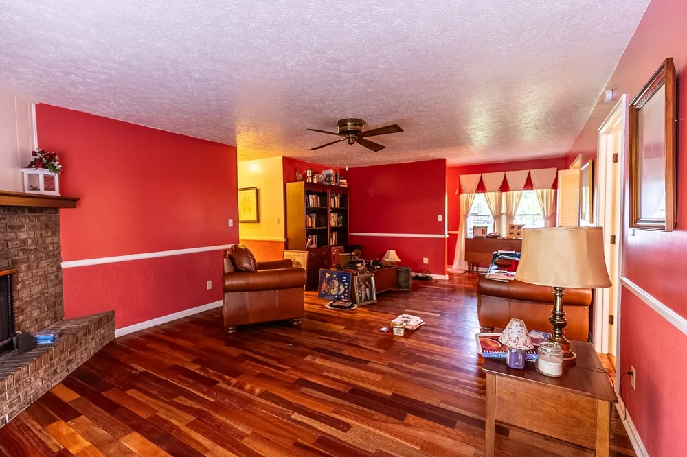 302 Springmont Dr Hopkinsville, KY 42240