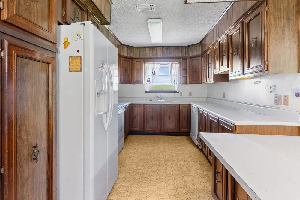 450 RS County Road 4480 Point, TX 75472