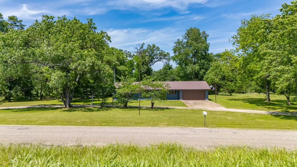 450 RS County Road 4480 Point, TX 75472