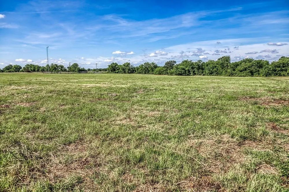 1 Asa Hoxie Road E Brenham, TX 77833