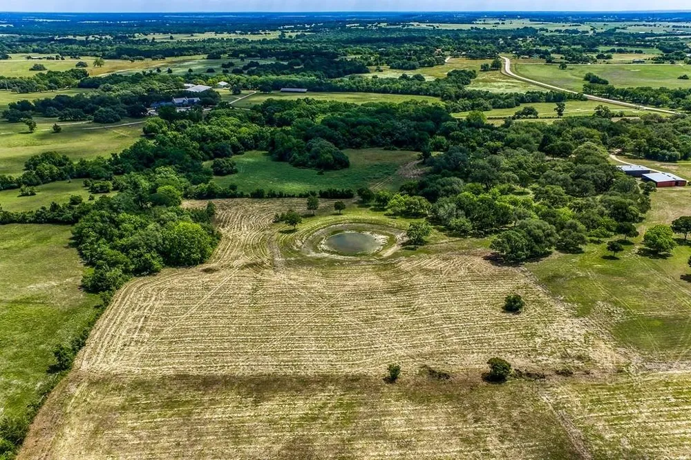 1 Asa Hoxie Road E Brenham, TX 77833