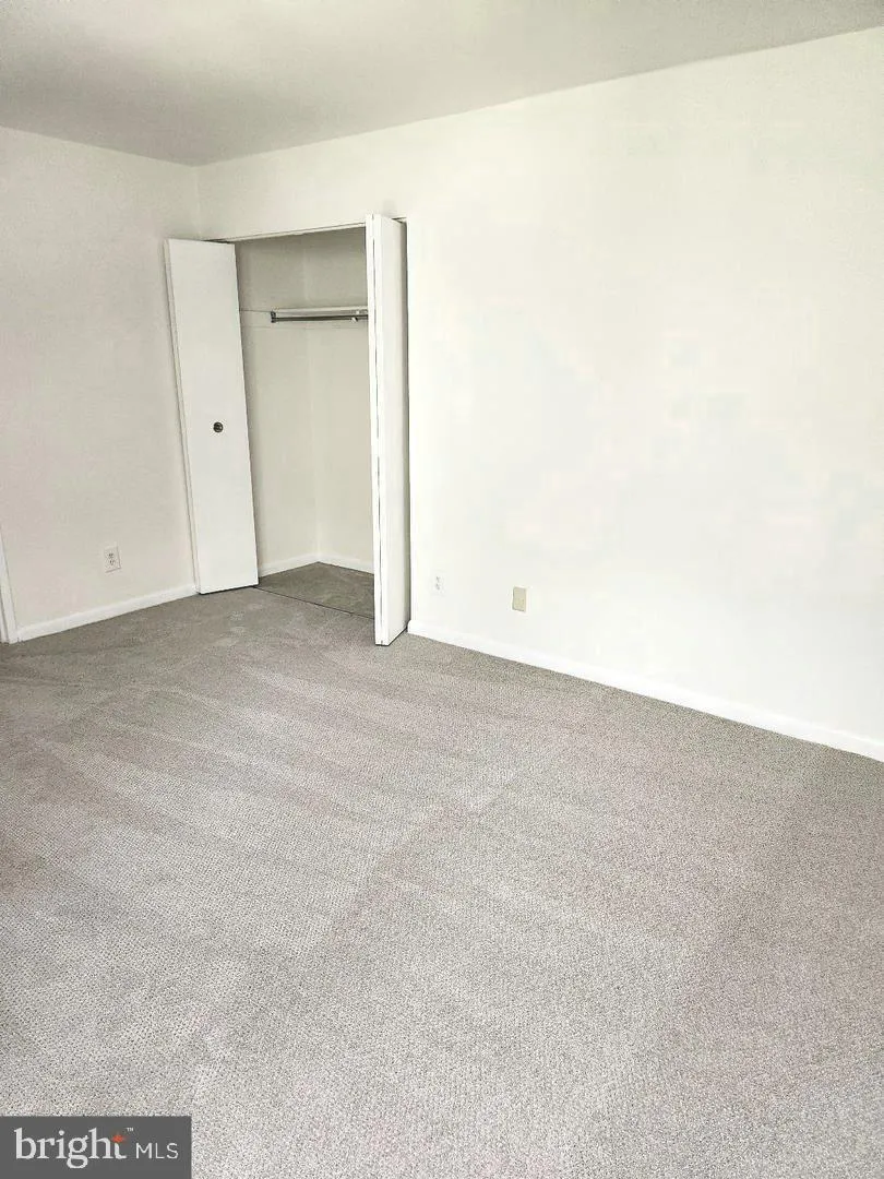 4960 SENTINEL DRIVE #10-406 Bethesda, MD 20816