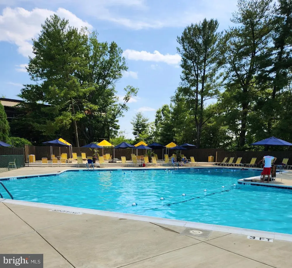 4960 SENTINEL DRIVE #10-406 Bethesda, MD 20816