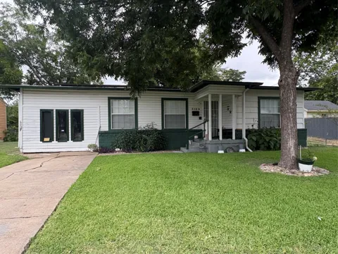 3129 Marjorie Avenue