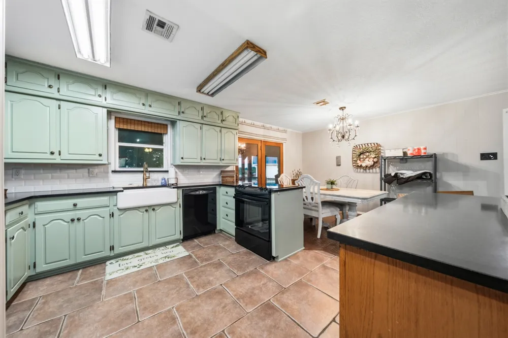 902 Mockingbird Lane Moody, TX 76557