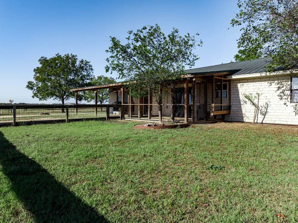 902 Mockingbird Lane Moody, TX 76557