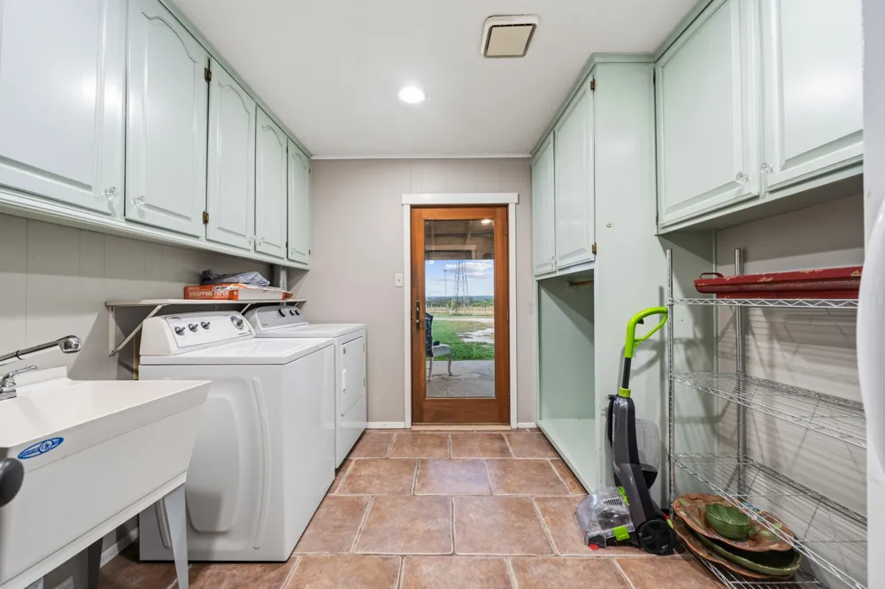 902 Mockingbird Lane Moody, TX 76557