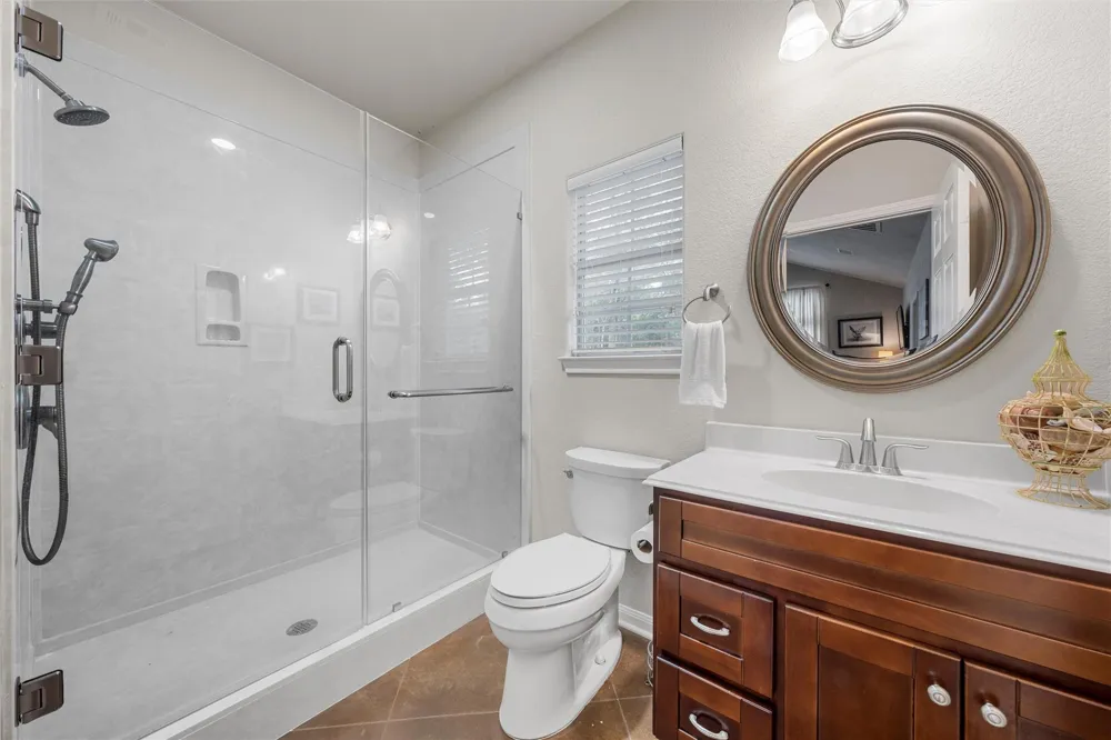 20253 Lakeshore Drive Thornton, TX 76687