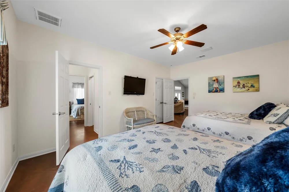 20253 Lakeshore Drive Thornton, TX 76687