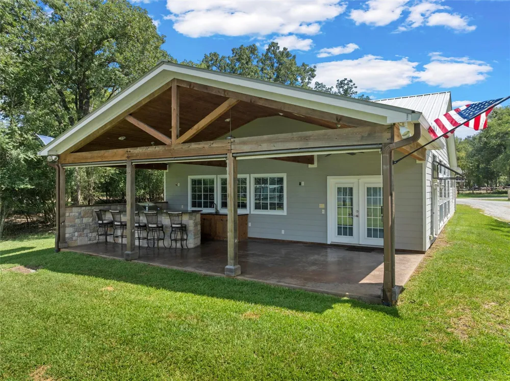 20253 Lakeshore Drive Thornton, TX 76687