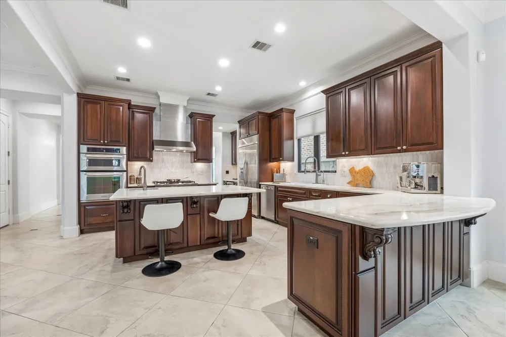 4022 Coleridge Street West University Place, TX 77005