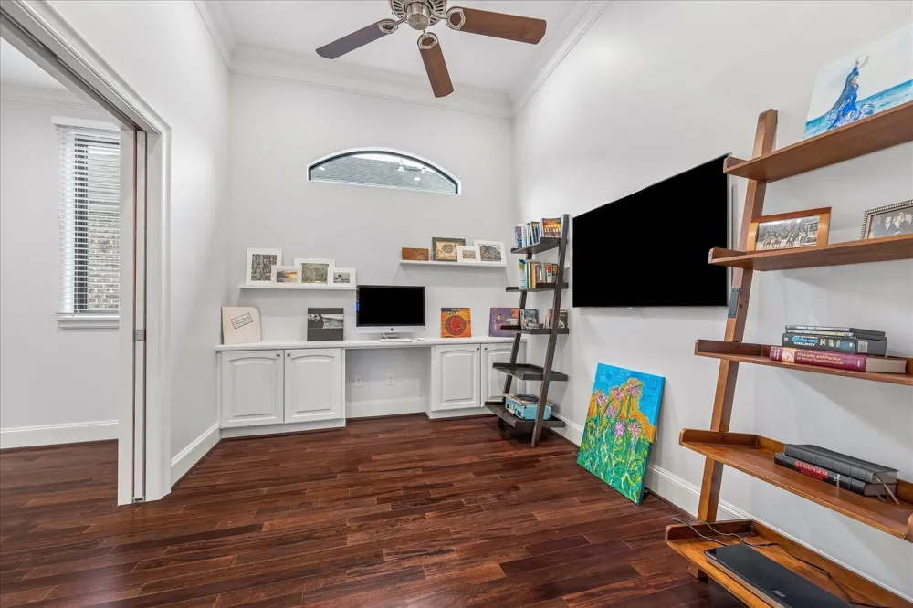 4022 Coleridge Street West University Place, TX 77005
