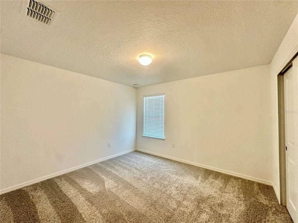1066 SILVERLAKE BOULEVARD Lake Alfred, FL 33850