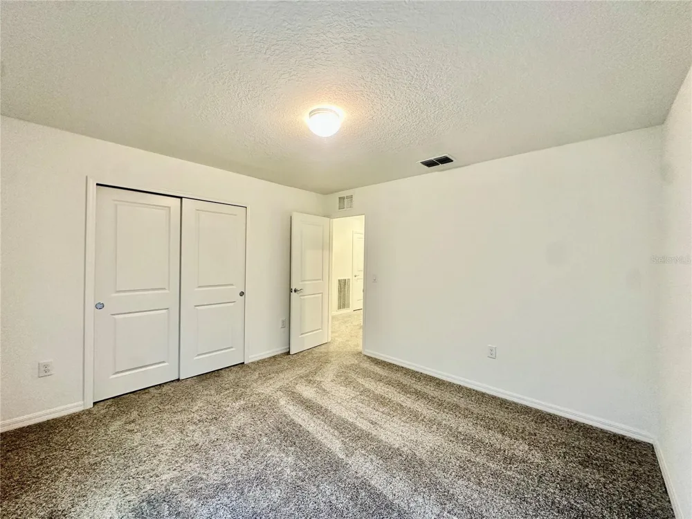 1066 SILVERLAKE BOULEVARD Lake Alfred, FL 33850