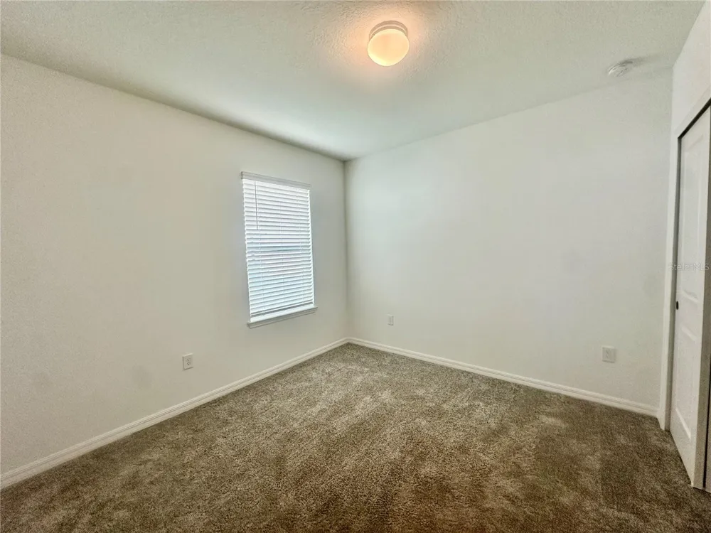 1066 SILVERLAKE BOULEVARD Lake Alfred, FL 33850