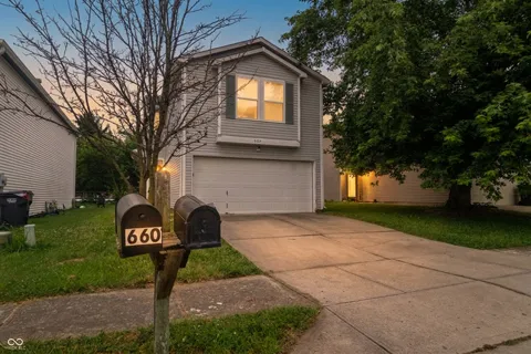 657 Fern Street