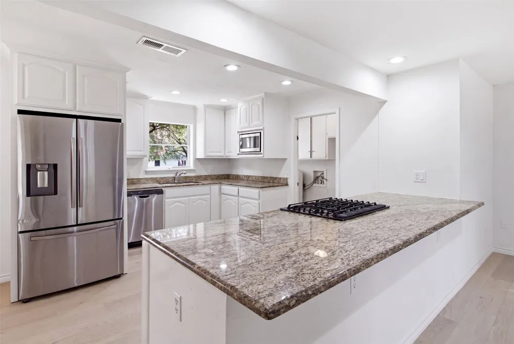 3651 Courtdale Drive Farmers Branch, TX 75234