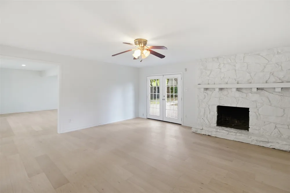3651 Courtdale Drive Farmers Branch, TX 75234
